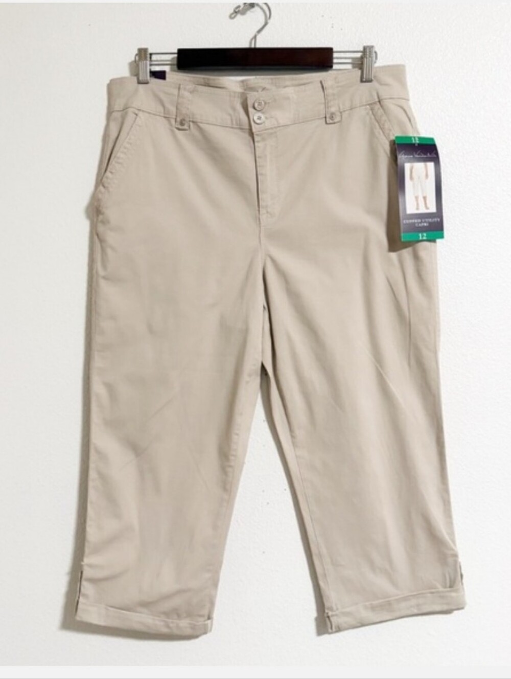 Gloria Vanderbilt All Around Slimming Effect Sonora Capri Pant - 18 - NWOT
